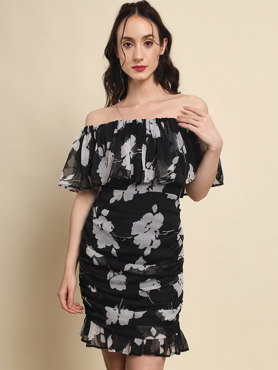 

Trend Arrest Floral Printed Off-Shoulder Sheath Mini Dress, Black