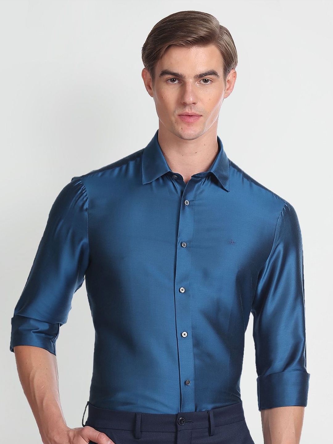 

Arrow Spread Collar Formal Shirt, Blue