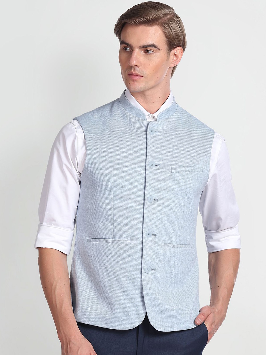 

Arrow Mandarin Collar Woven Slim Fit Nehru Jacket, Blue