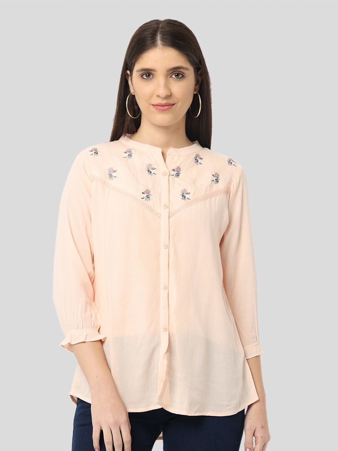 

GLORY & I Floral Embroidered Top, Peach