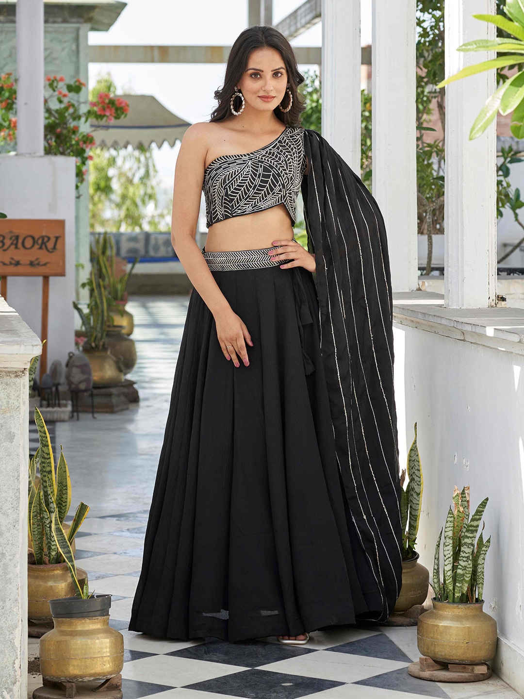 

Vidraa Western Store Printed Ready to Wear Lehenga Choli With Dupatta, Black