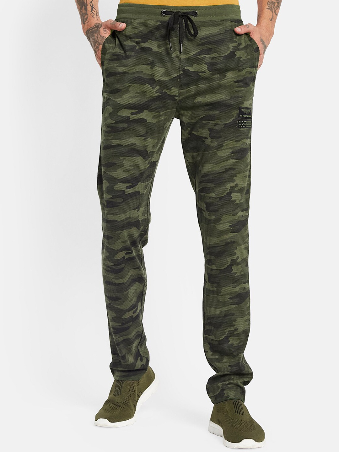 

Octave Men Camouflage Printed Cotton Training Track Pants, Olive