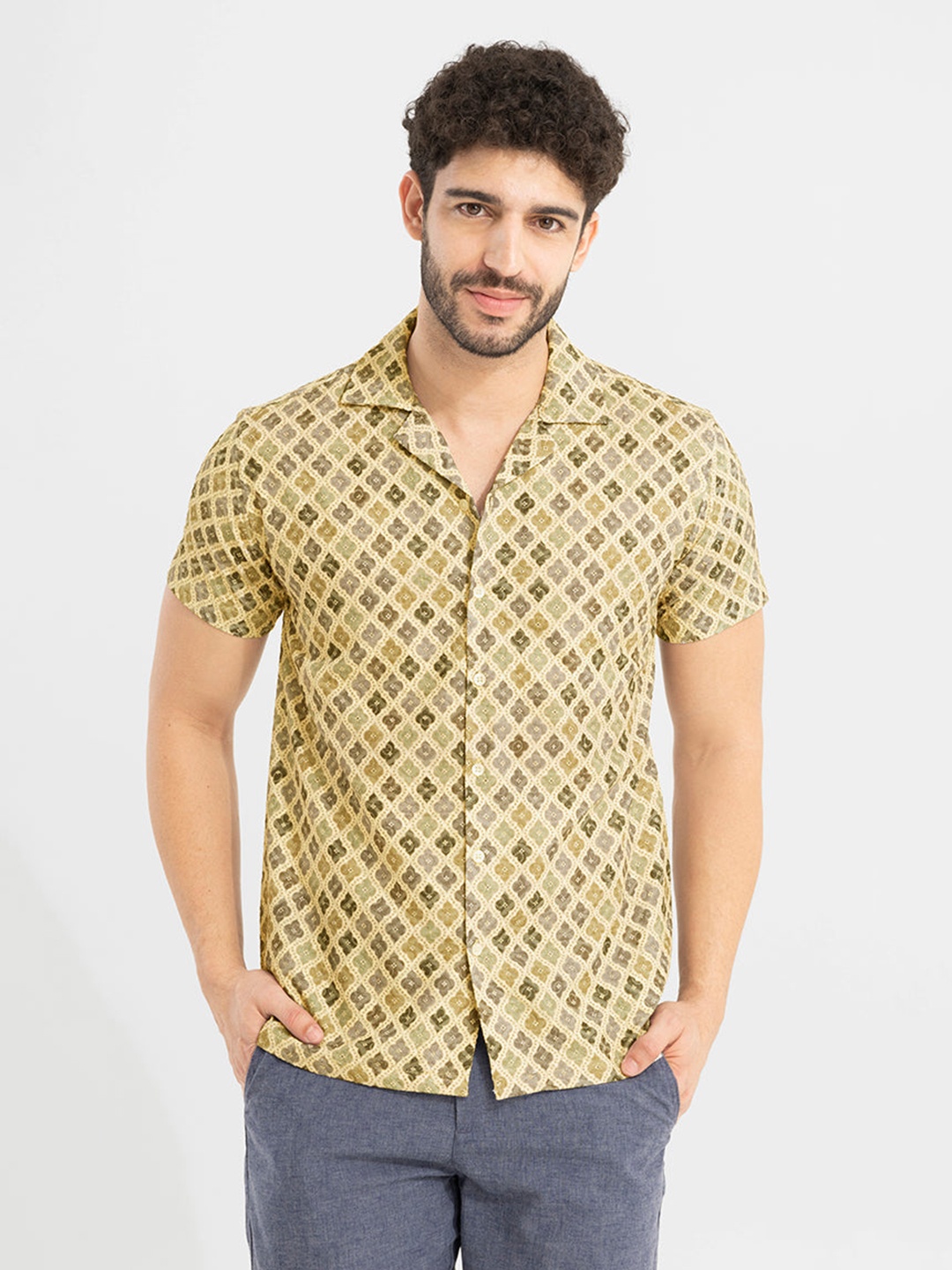 

Snitch Beige Classic Fit Ethnic Motifs Embroidered Cotton Casual Shirt