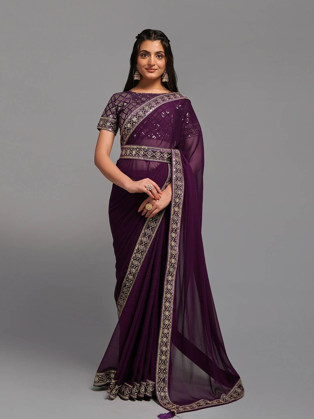 

Mitera Purple & Gold-Toned Sequinned Poly Chiffon Belted Saree