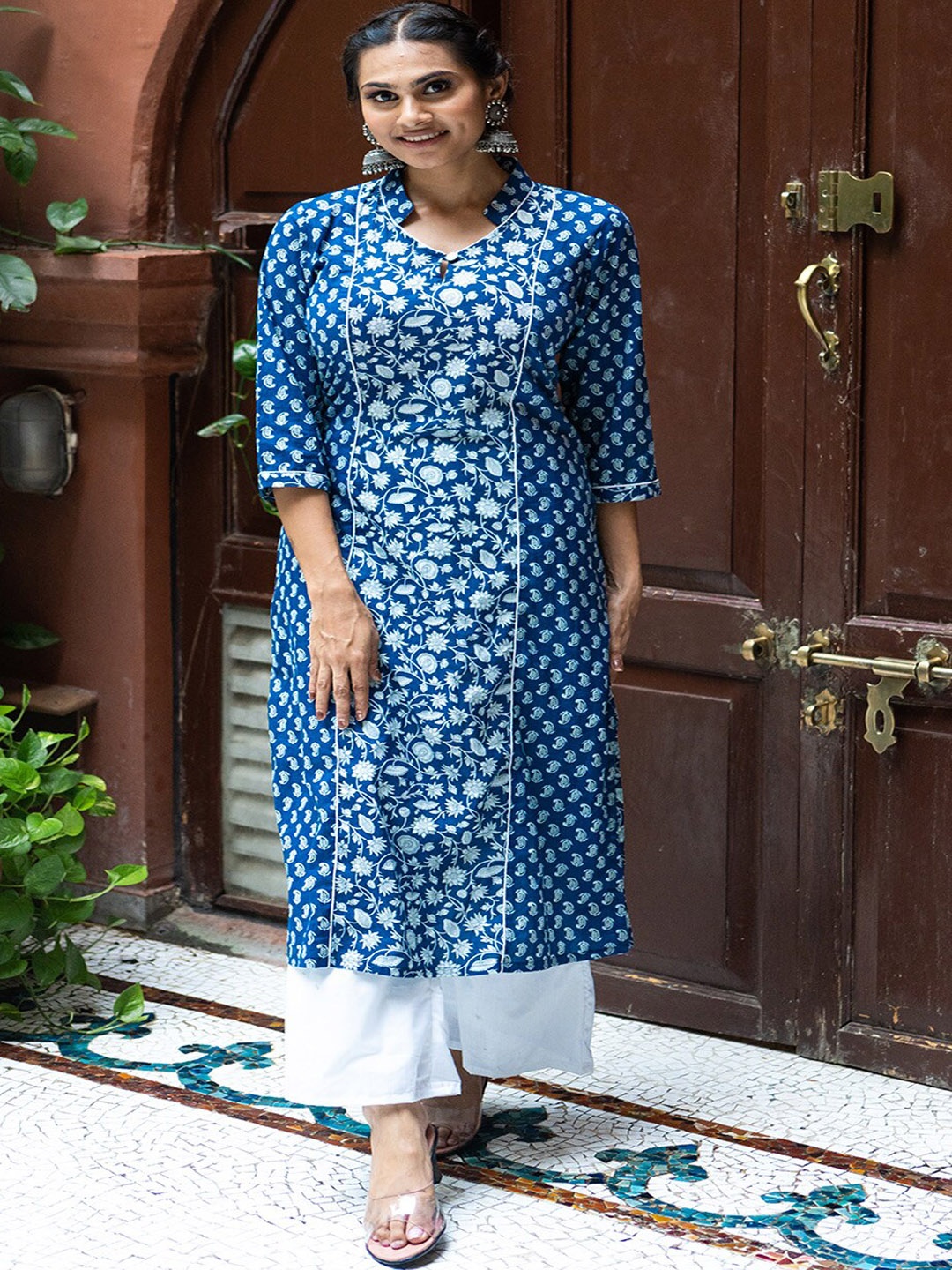 

WEAVLLITE Floral Block Printed Pure Cotton Kurta, Blue