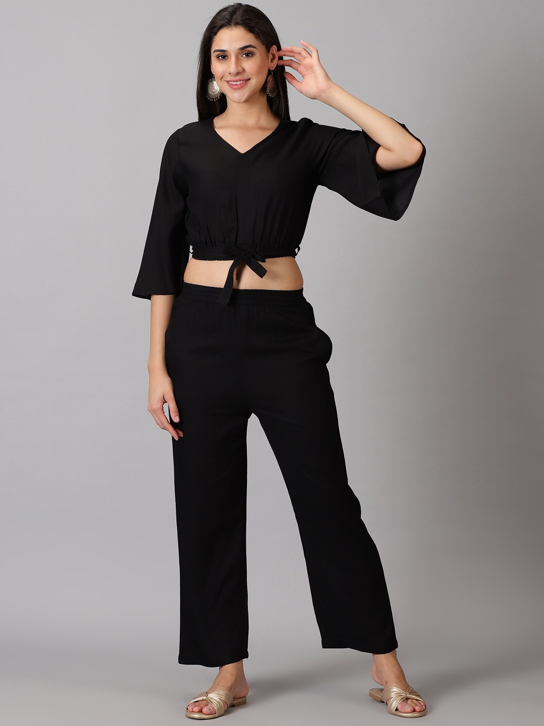 

PURSHOTTAM WALA V-Neck Flared Sleeve Blouson Top With Trousers, Black
