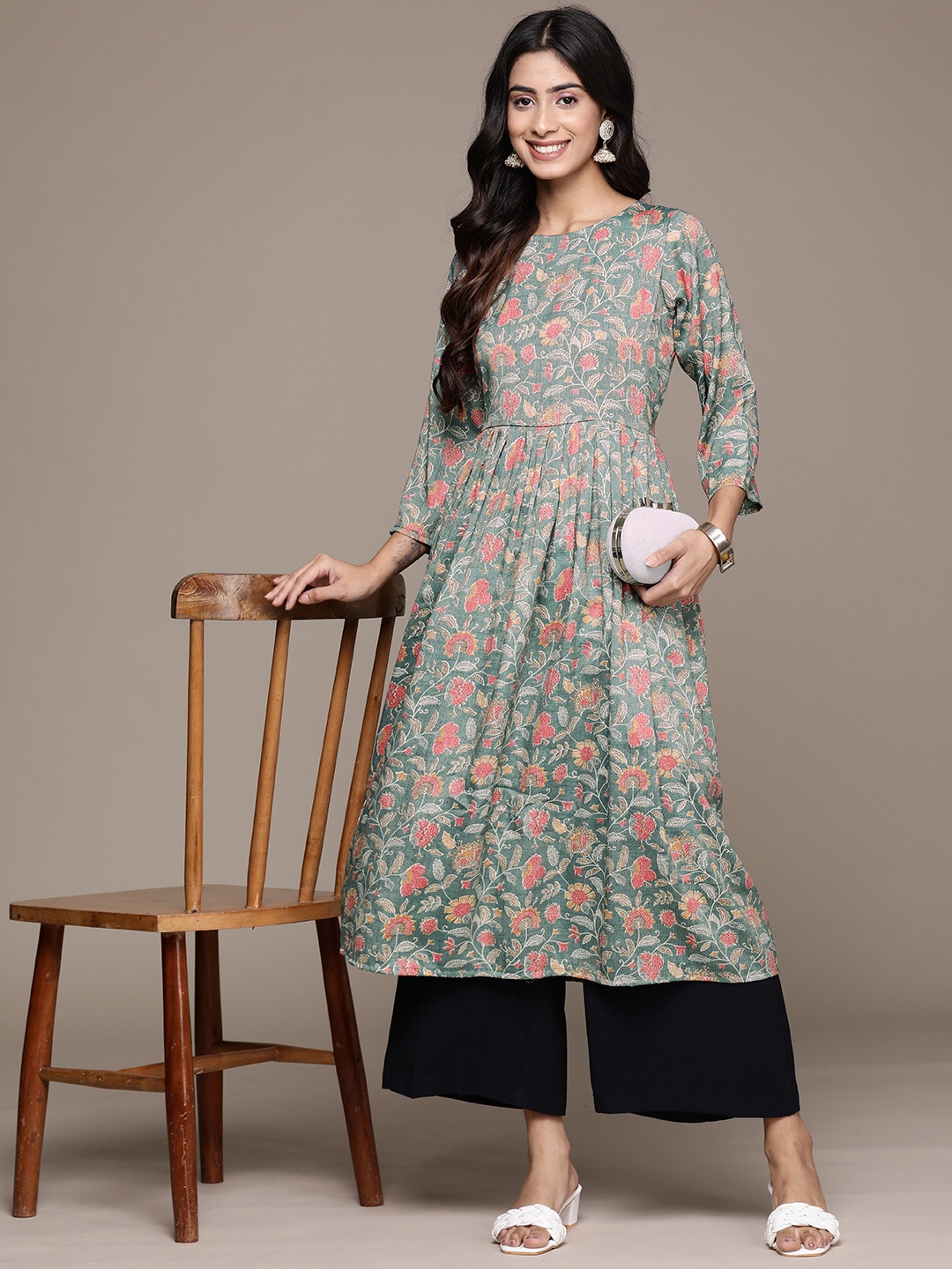 

Anubhutee Floral Printed Kurta, Turquoise blue