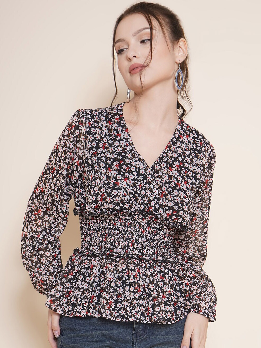 

VESTIDO MODAS Floral Printed Georgette Cinched Waist Top, Black