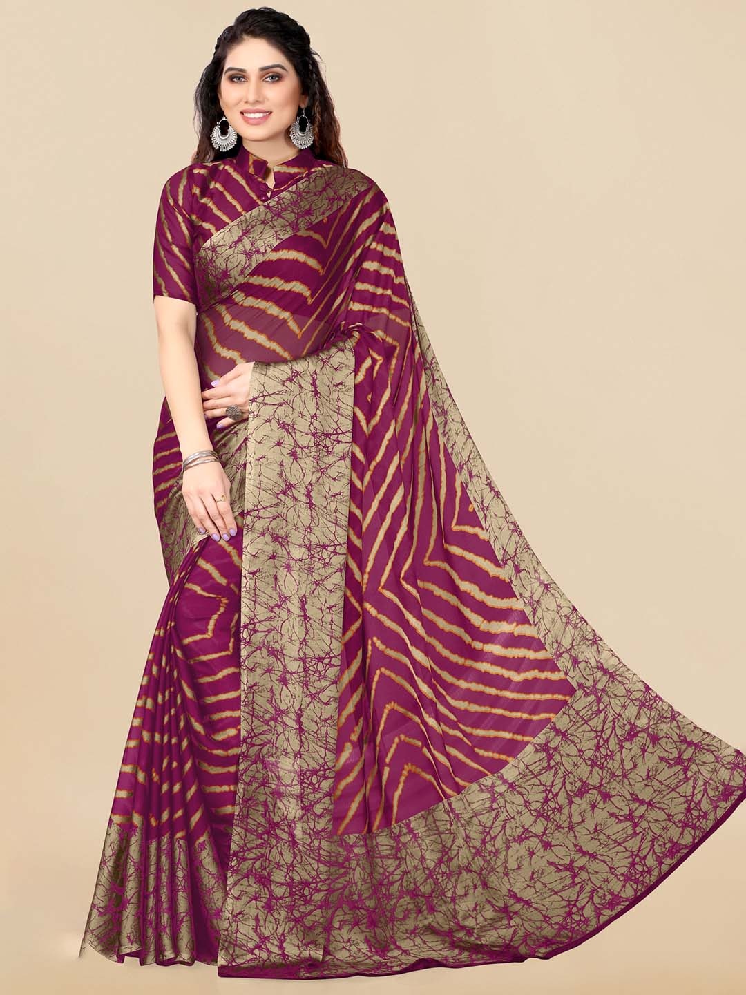 

MIRCHI FASHION Striped Leheriya Saree, Maroon