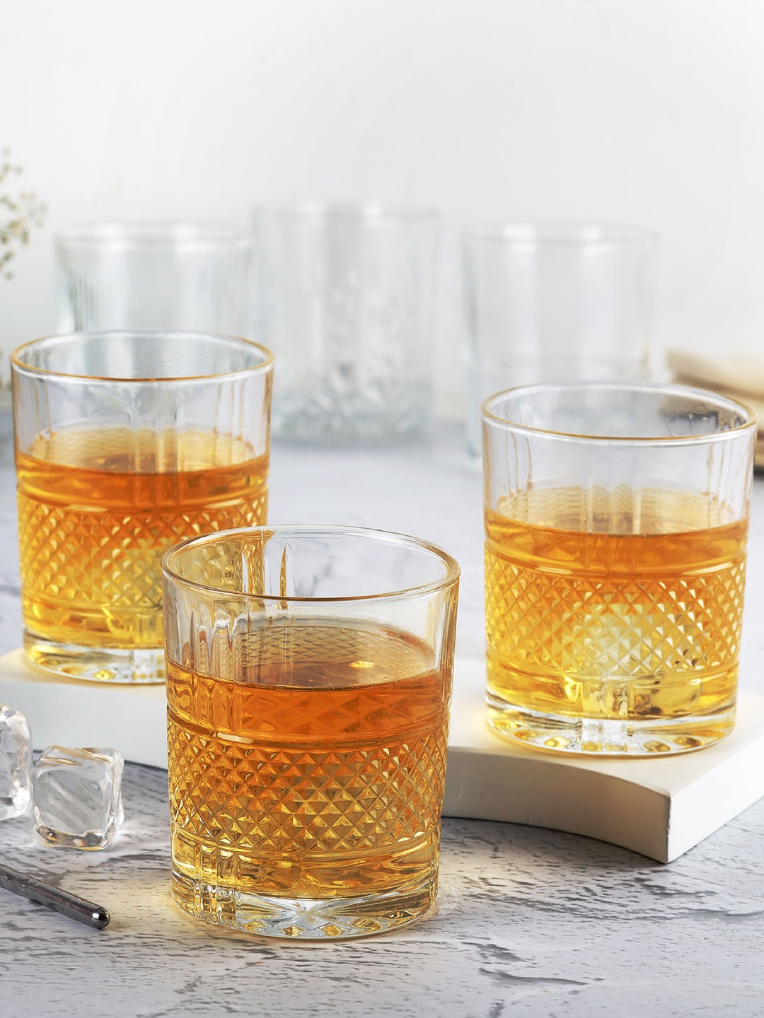 

Cello 6-Pieces Transparent Textured Whisky Glasses 265 ml