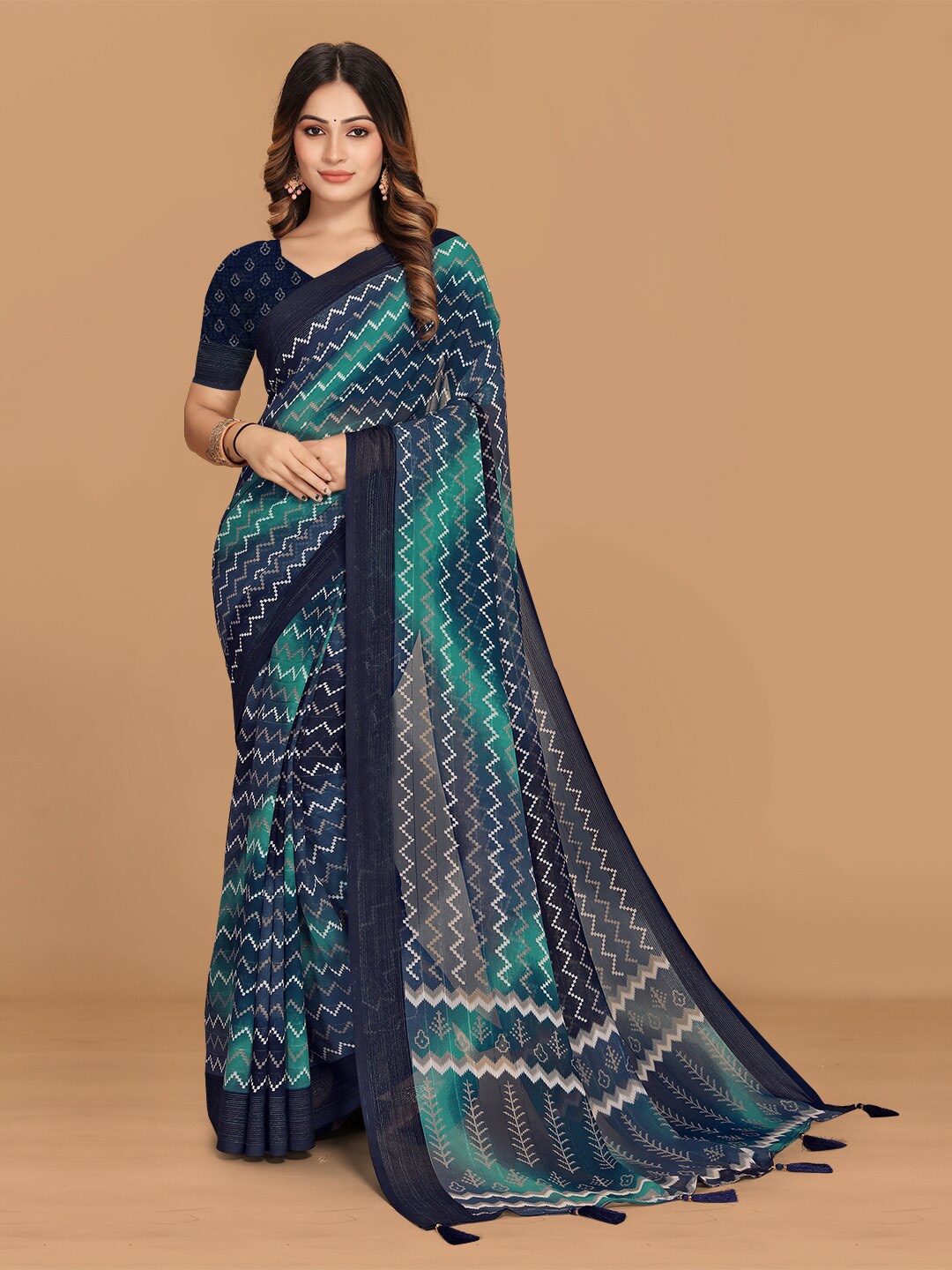 

Triveni Chevron Printed Pure Georgette Saree, Blue