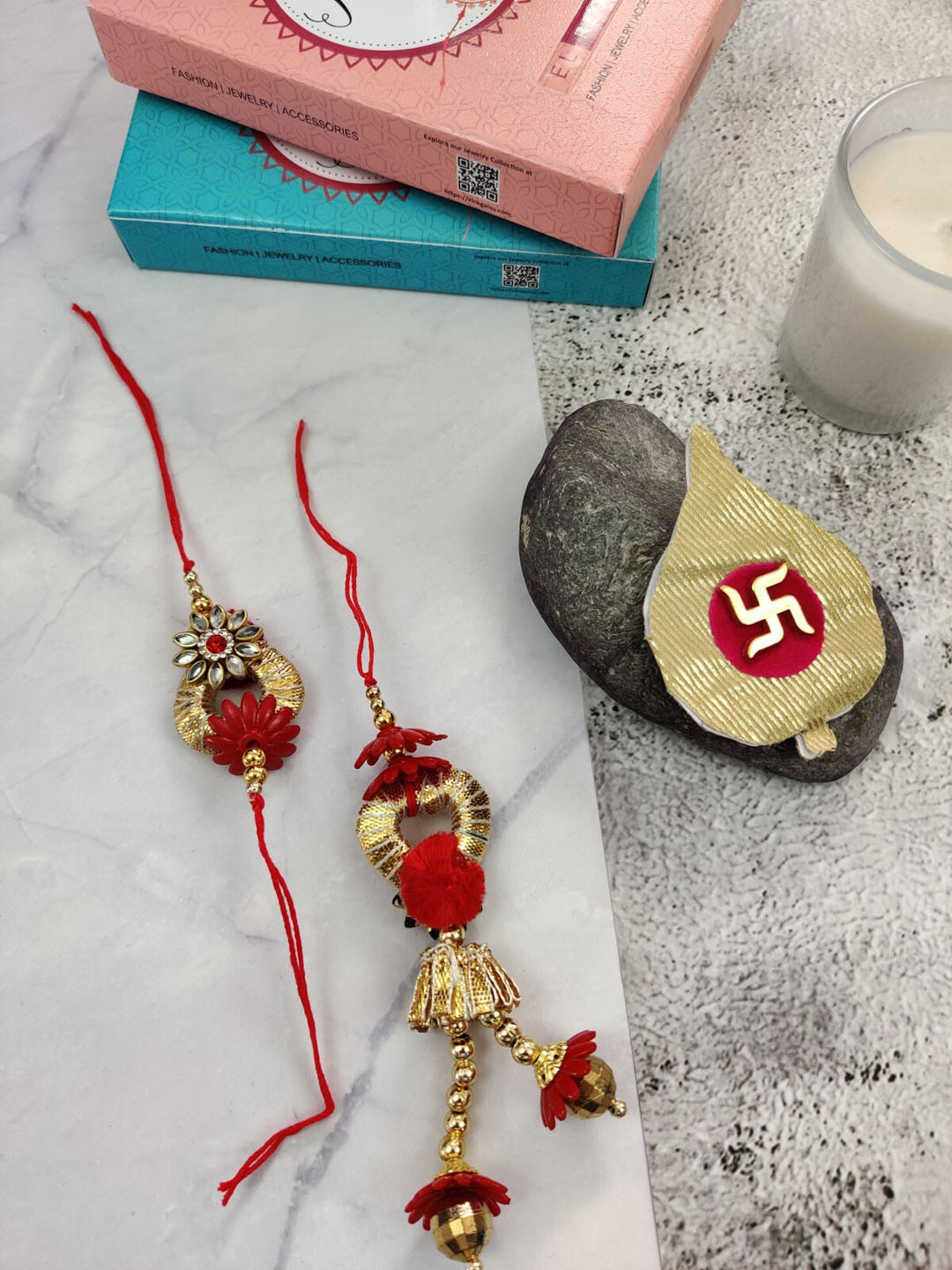 

EL REGALO Set Of 2 Stone-Studded Rakhi With Greeting card, Red