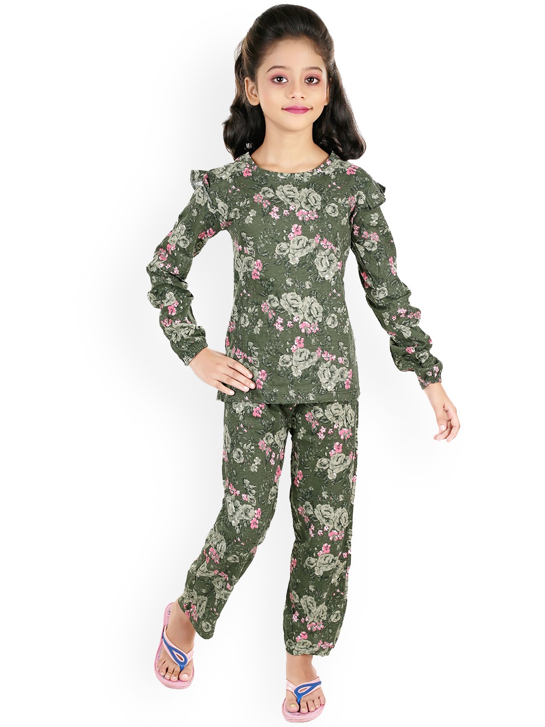 

BAESD Girls Printed Night suit, Green
