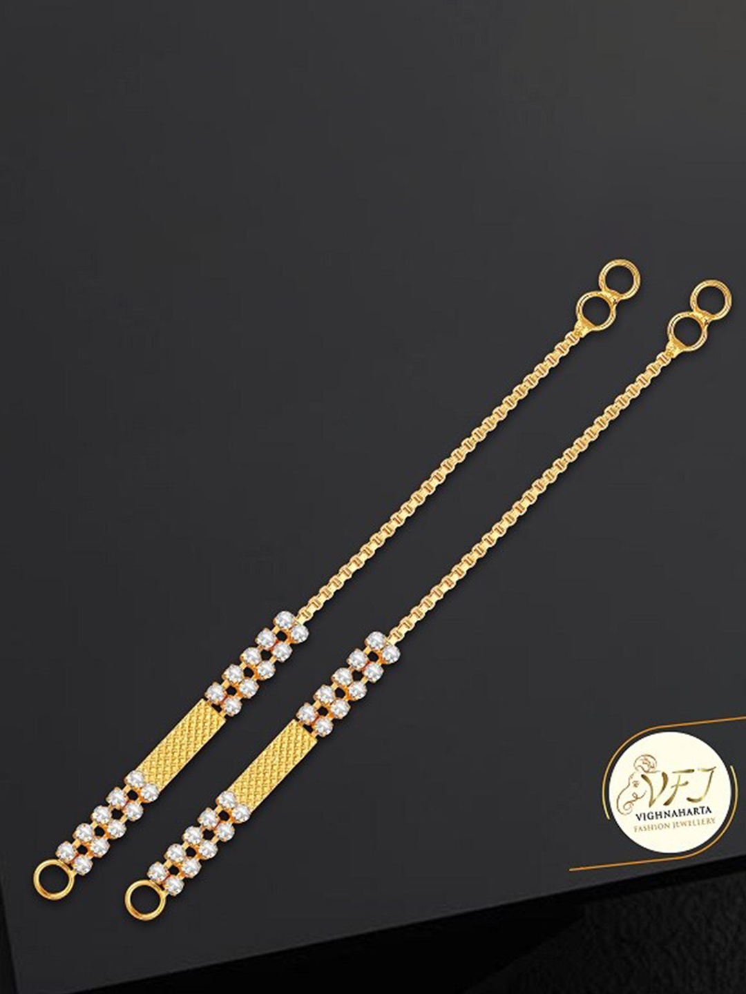 

Vighnaharta Set Of 2 Gold-Plated Contemporary Ear Chains