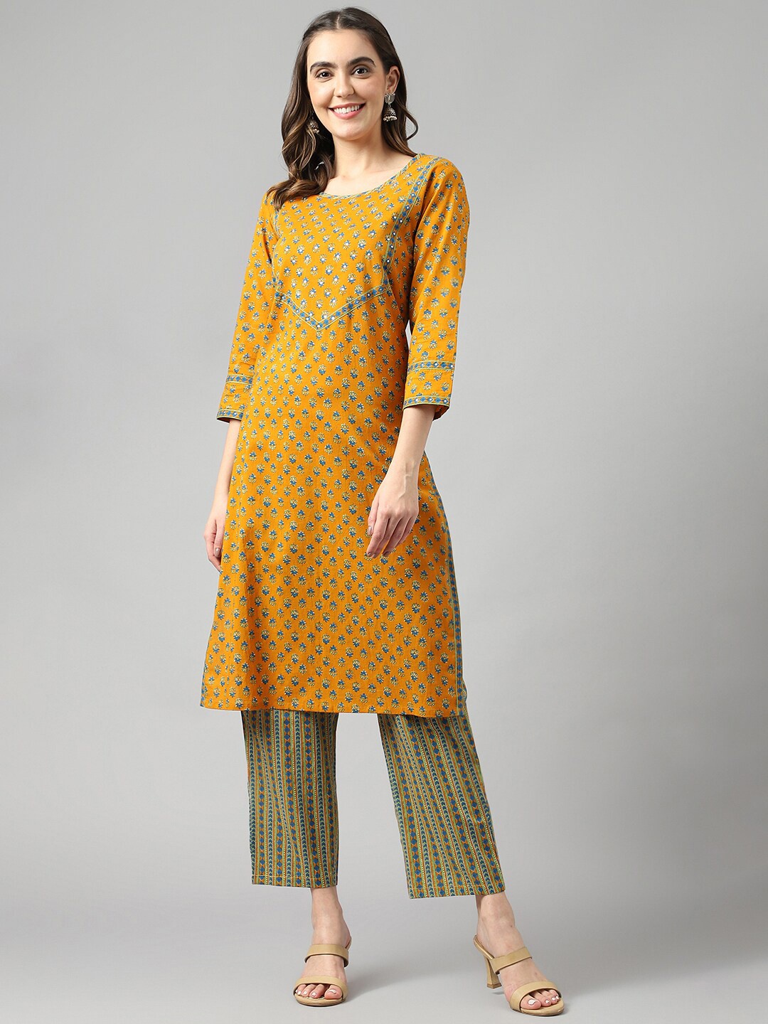 

KALINI Floral Printed Straight Kurta, Mustard