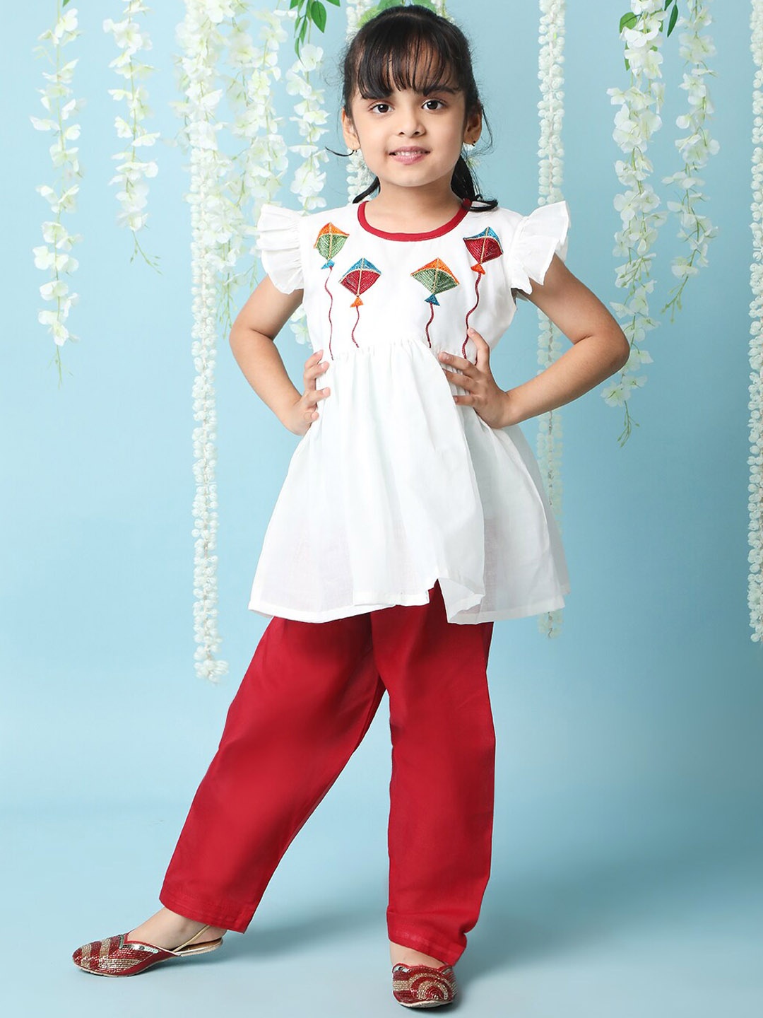 

KID1 Girls Embroidered Thread Work Pure Cotton Kurti with Salwar, White
