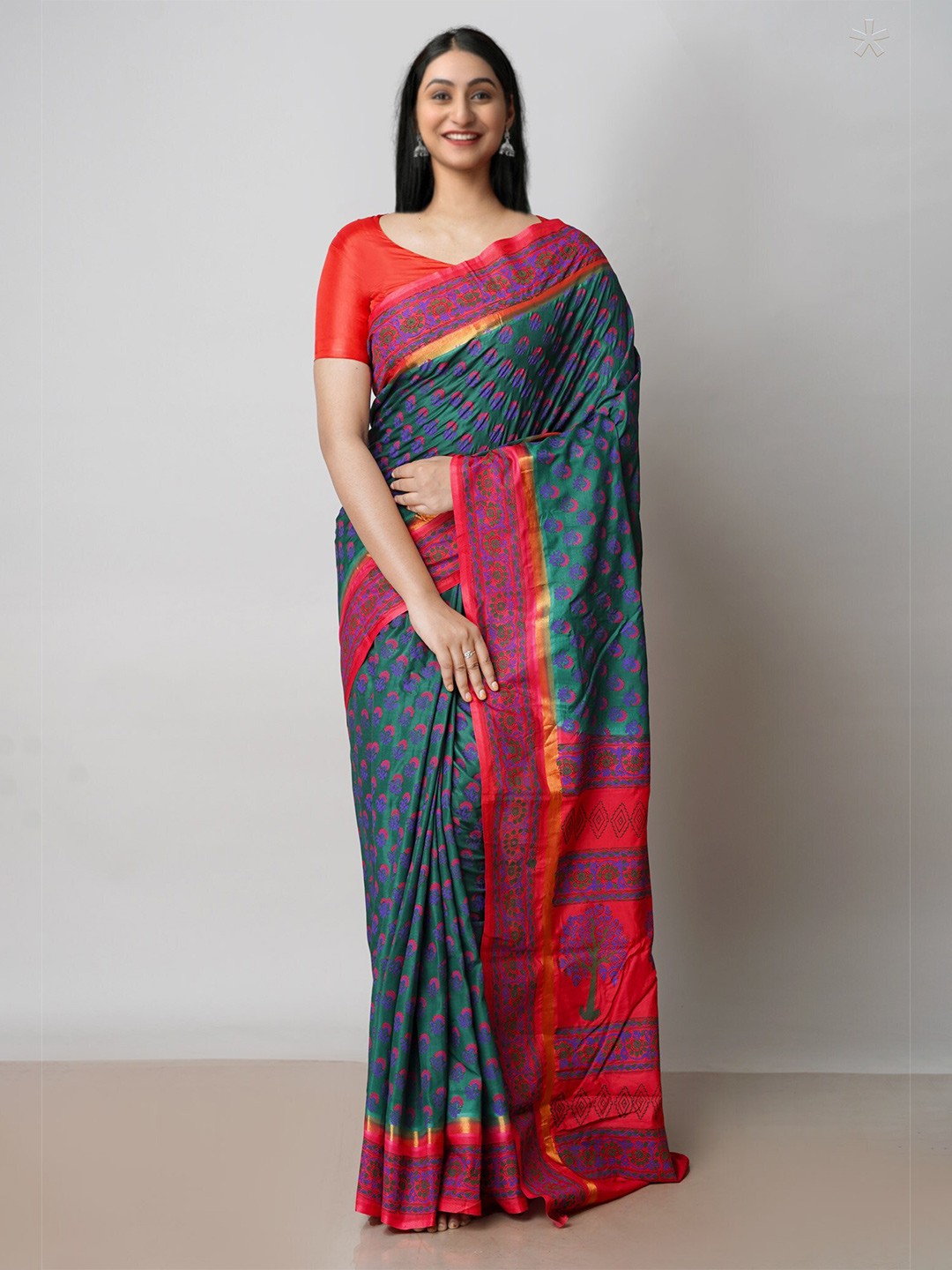 

Unnati Silks Ethnic Motifs Printed Zari Baluchari Saree, Green