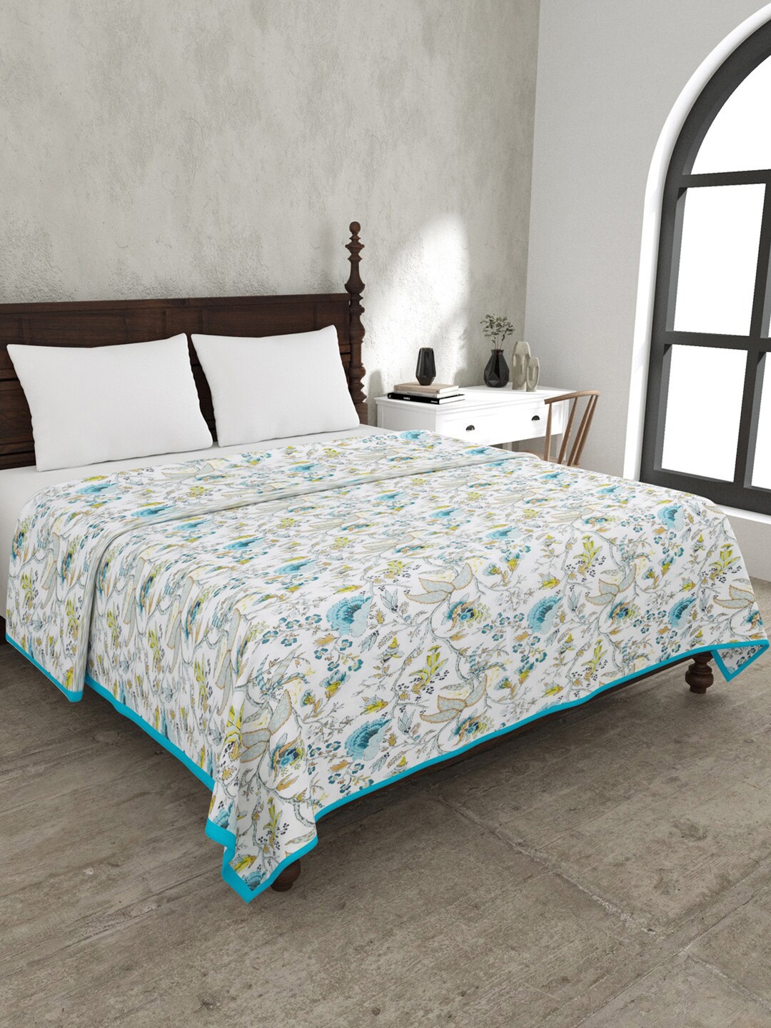 

JAIPUR FABRIC Floral Garden White Printed Cotton Mild Winter 120 GSM Double Bed Dohar