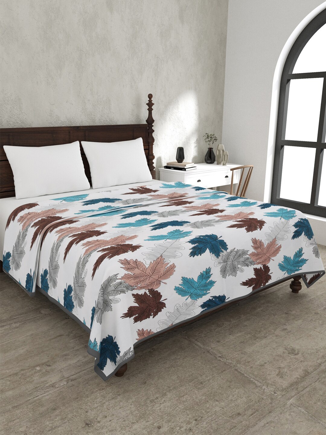 

JAIPUR FABRIC Maple Leaf White & Blue Floral Mild Winter 120 GSM Cotton Double Bed Blanket