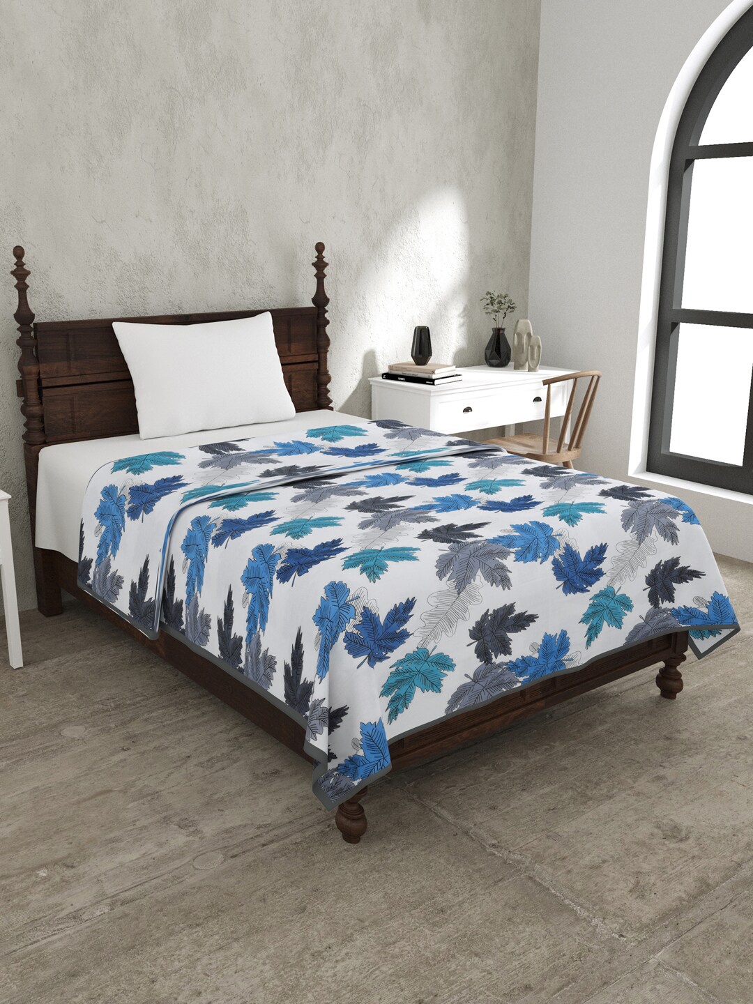 

JAIPUR FABRIC Maple Leaf Blue Mild Winter 120 GSM Cotton Single Bed Dohar