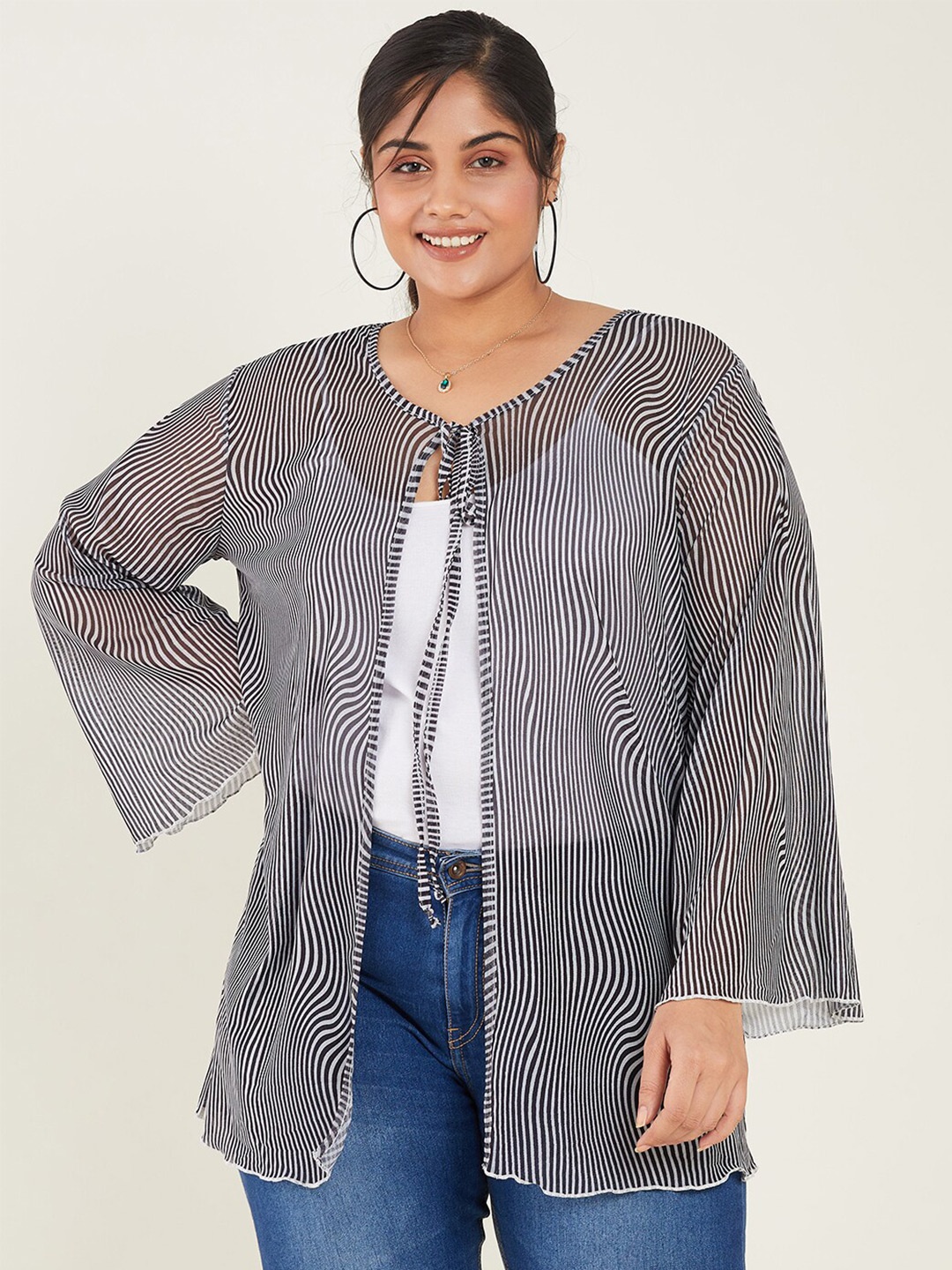 

CURVE BY KASSUALLY Plus Size Black & White Striped Longline Tie-Up Shrug