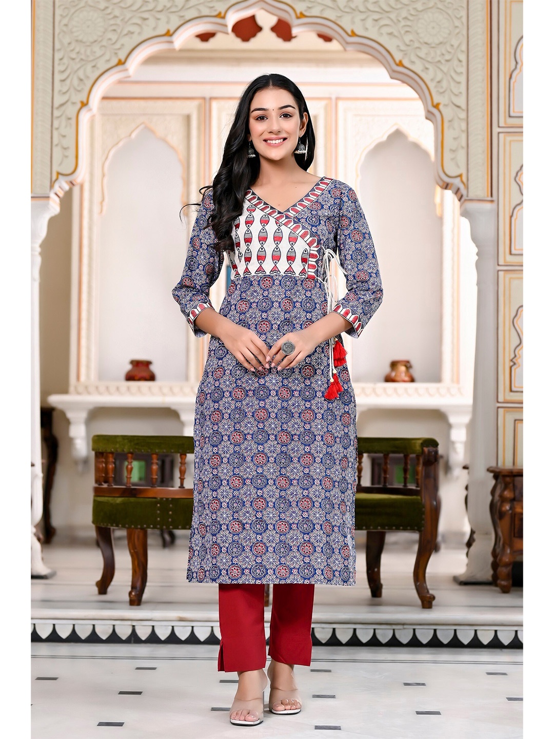 

MissKurti Ethnic Motifs Printed Pure Cotton Angrakha Style Kurta, Blue