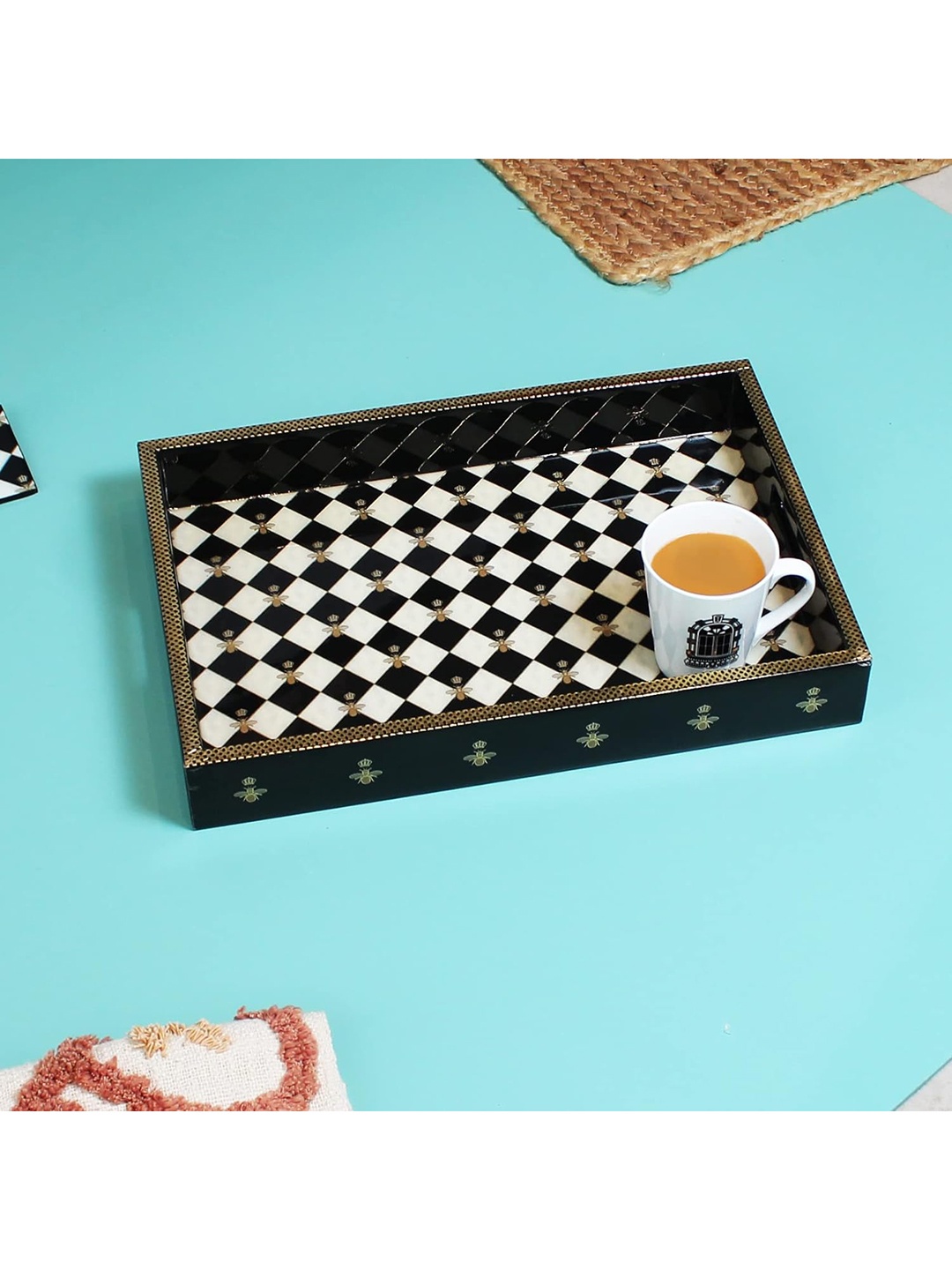 

Izzhaar Gingham Bee White & Black Serving Tray