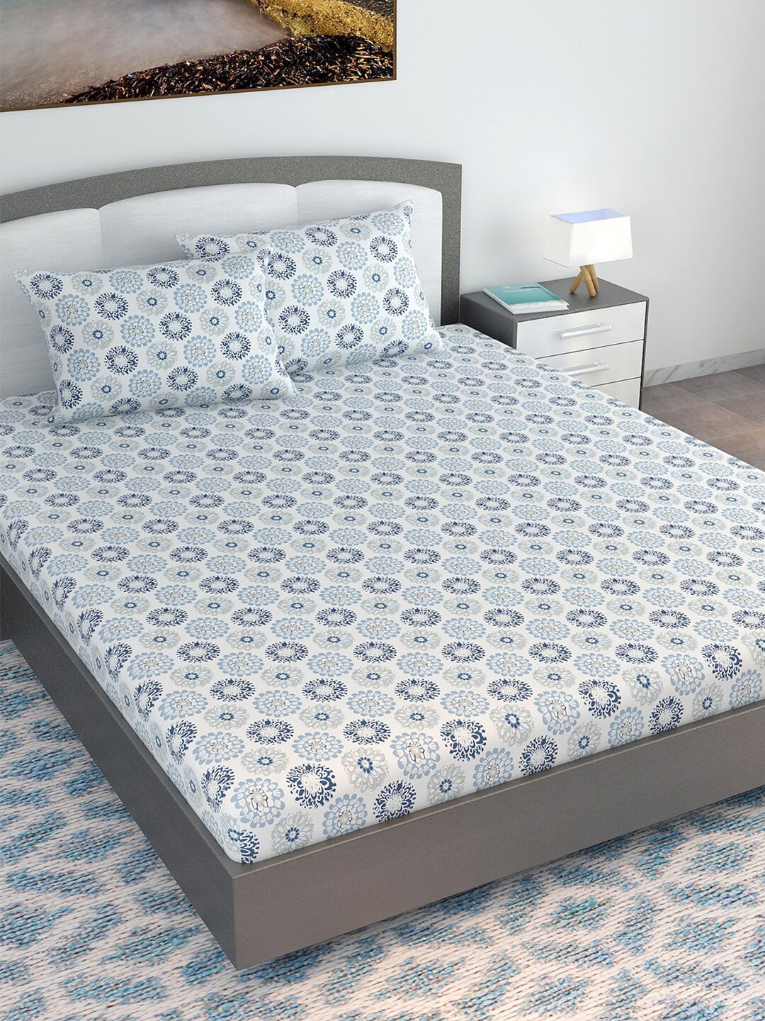 

Divine Casa Prisham Blue White Printed Cotton 144 TC King Bedsheet With 2 Pillow Covers