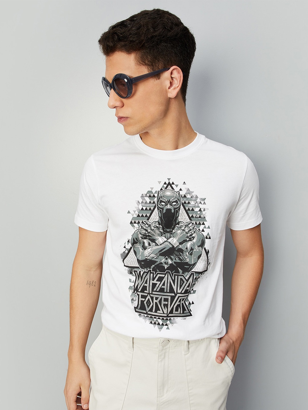 

max Graphic Printed Pure Cotton T-shirt, White