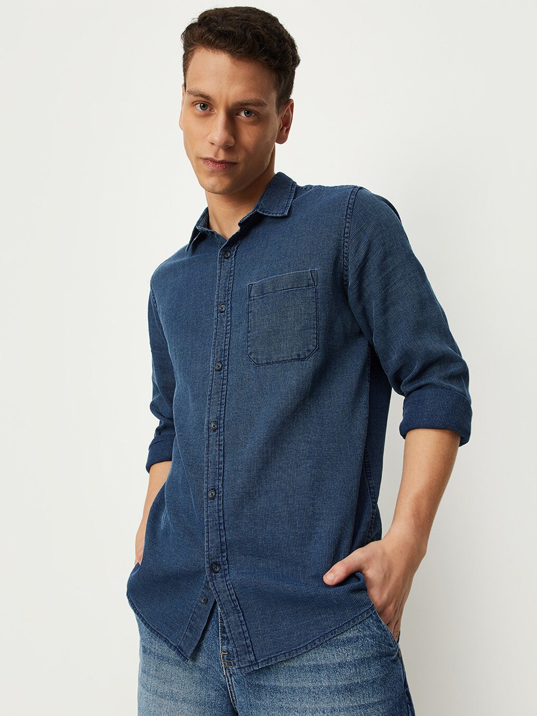 

max Textured Opaque Pure Cotton Casual Shirt, Blue