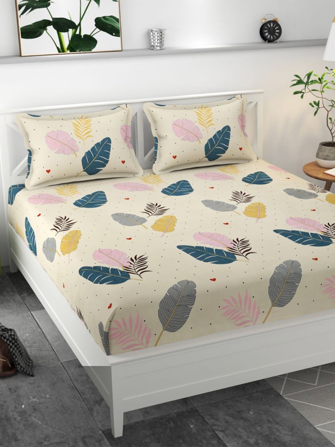 

Bajo's Cream-Coloured Printed Cotton 250 TC Fitted Queen Bedsheet With 2 Pillow Covers