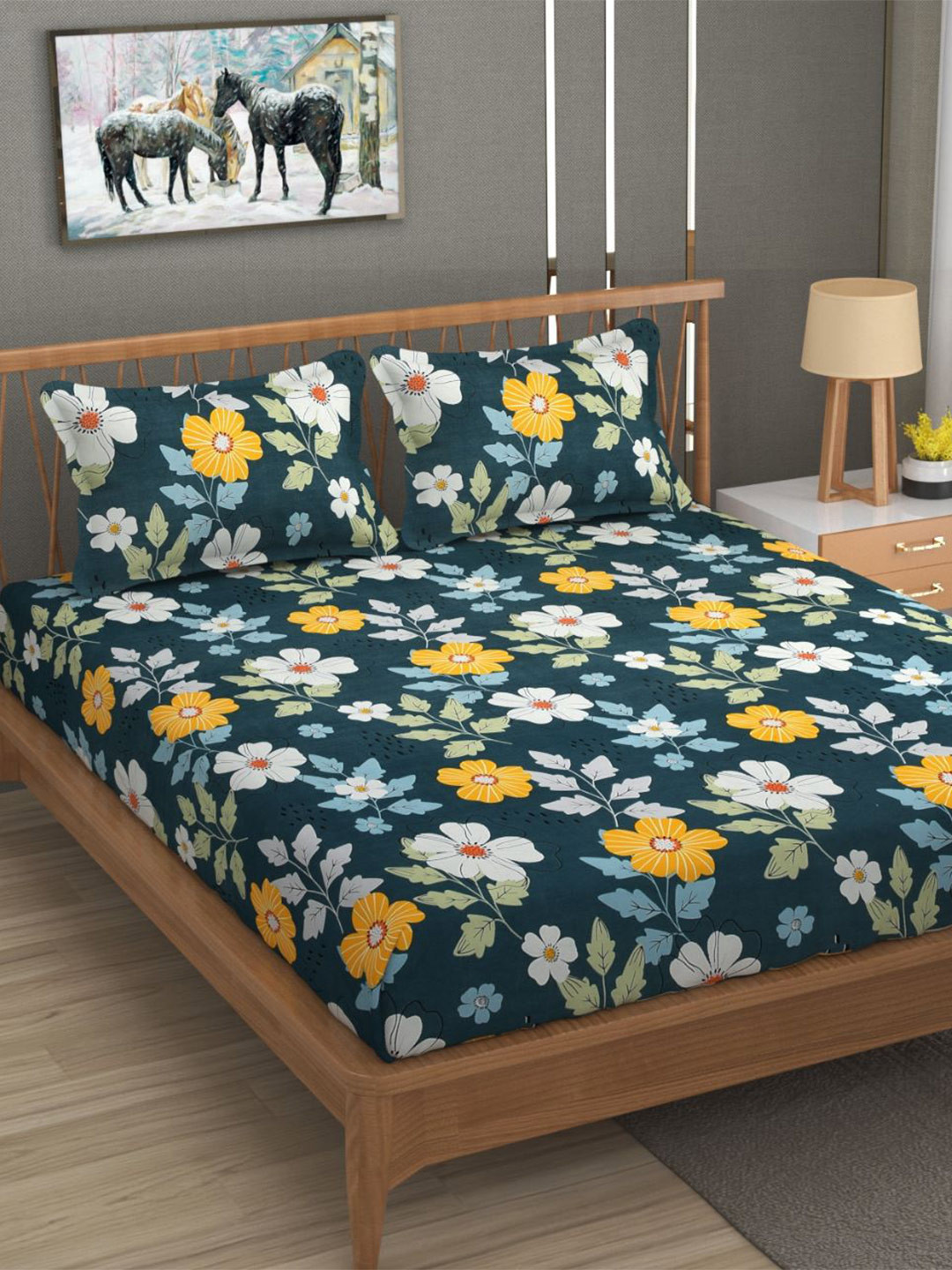 

Bajo's Green & Yellow Printed Cotton 250 TC Fitted Queen Bedsheet With 2 Pillow Covers