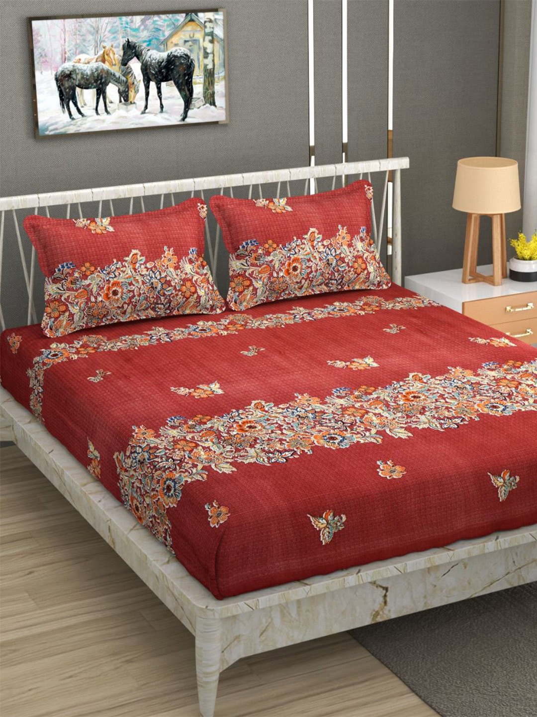 

Bajo's Maroon & Beige Printed Cotton 250 TC Fitted Queen Bedsheet with 2 Pillow Covers