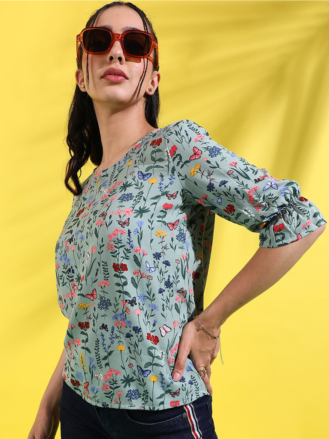 

Campus Sutra Floral Printed Crepe Top, Grey