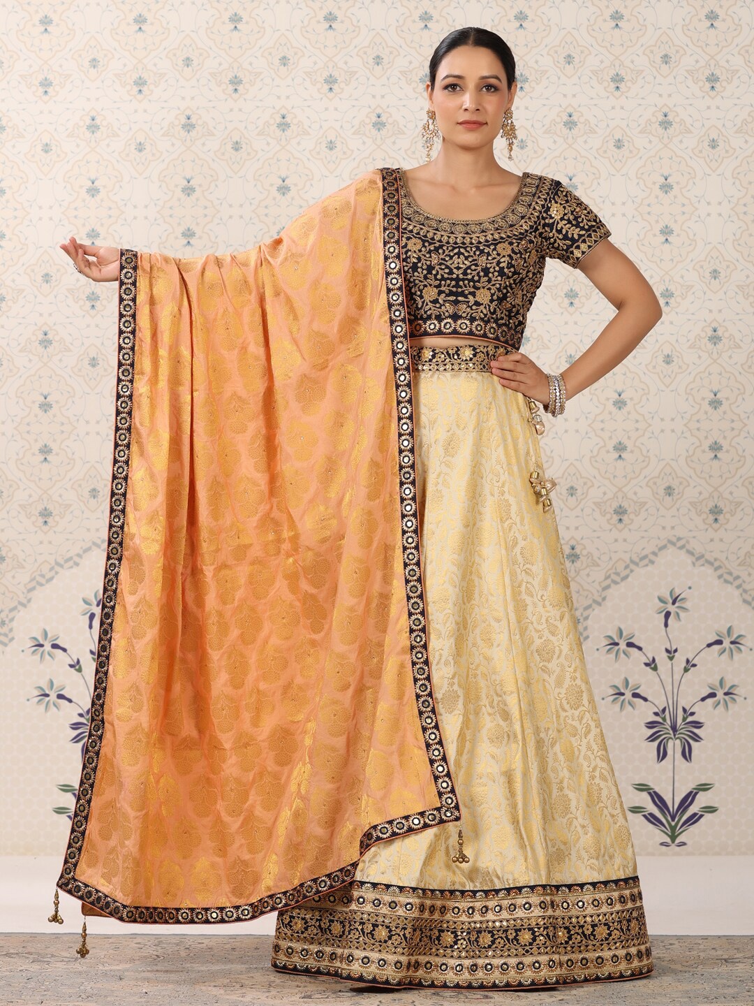 

Ode by House of Pataudi Woven Design Semi-Stitched Lehenga & Unstitched Blouse & Dupatta, Cream