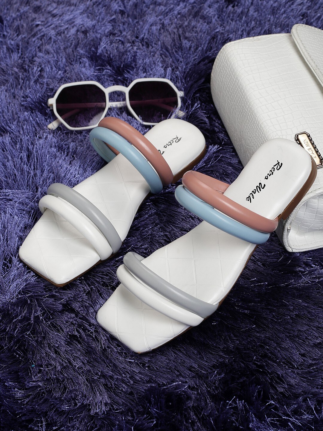 

Retro Walk Colourblocked Open Toe Flats, White