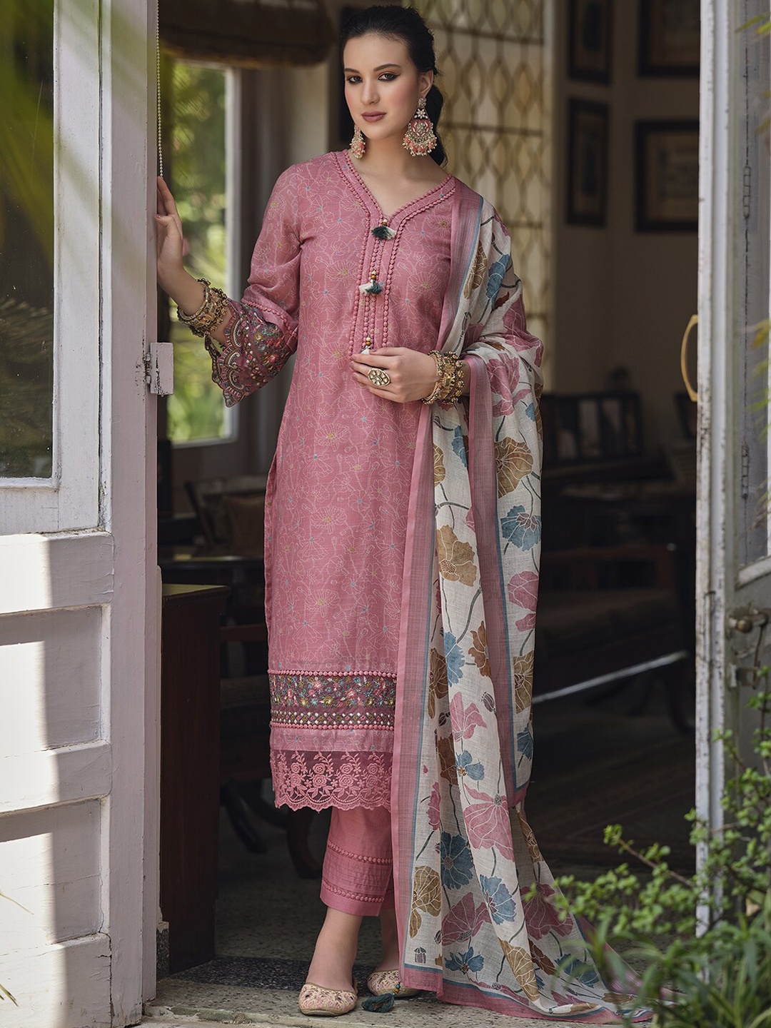 

Indo Era Peach-Coloured & Blue Floral Printed Thread Work Linen Kurta Set