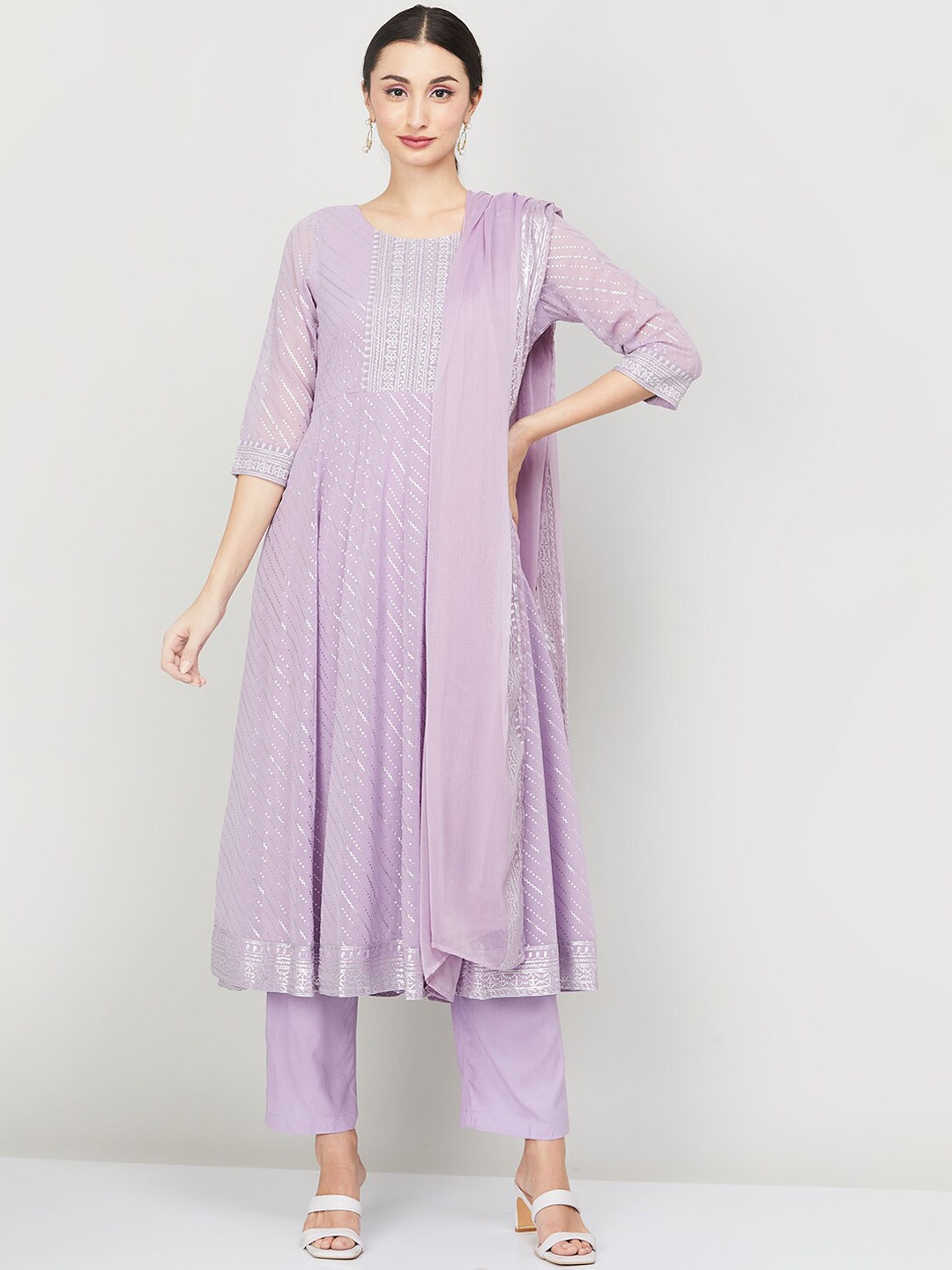 

Melange by Lifestyle Ethnic Motifs Embroidered Kurta with Trousers & With Dupatta, Lavender