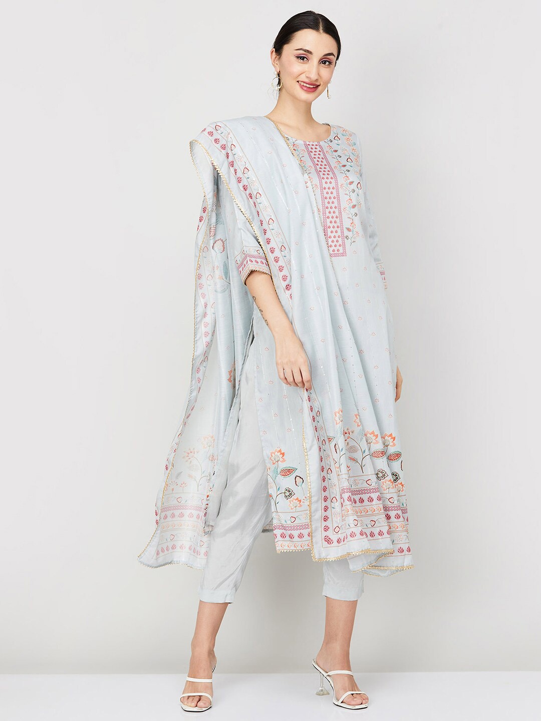 

Melange by Lifestyle Floral Printed Gotta Patti Kurta with Trousers & Dupatta, Grey