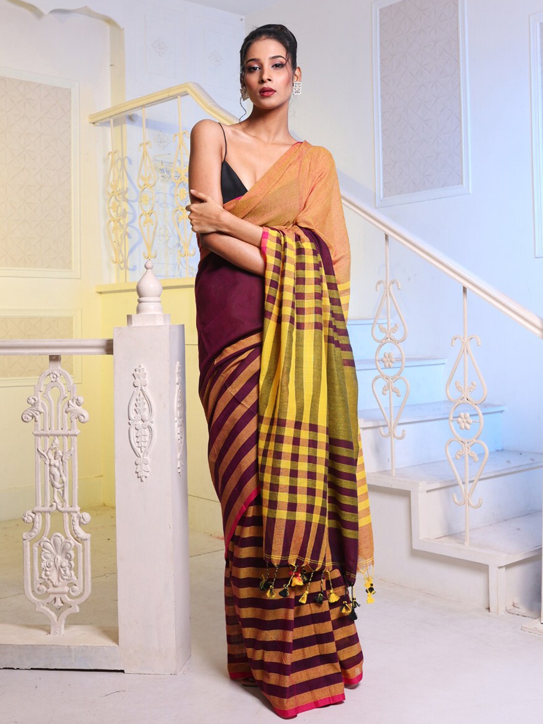 

Charukriti Colourblocked Pure Cotton Saree, Purple