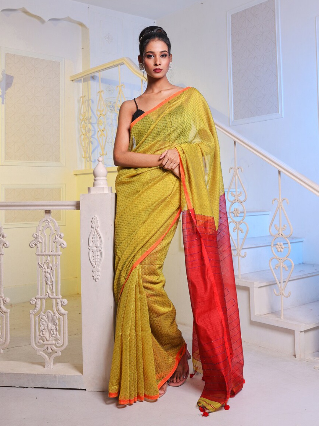 

Charukriti Striped Woven Design Saree, Yellow