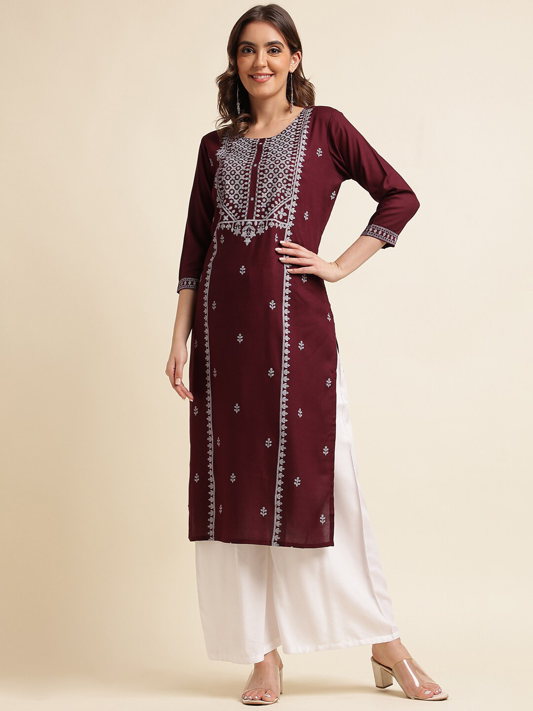 

kasee Geometric Embroidered Thread Work Kurta, Burgundy