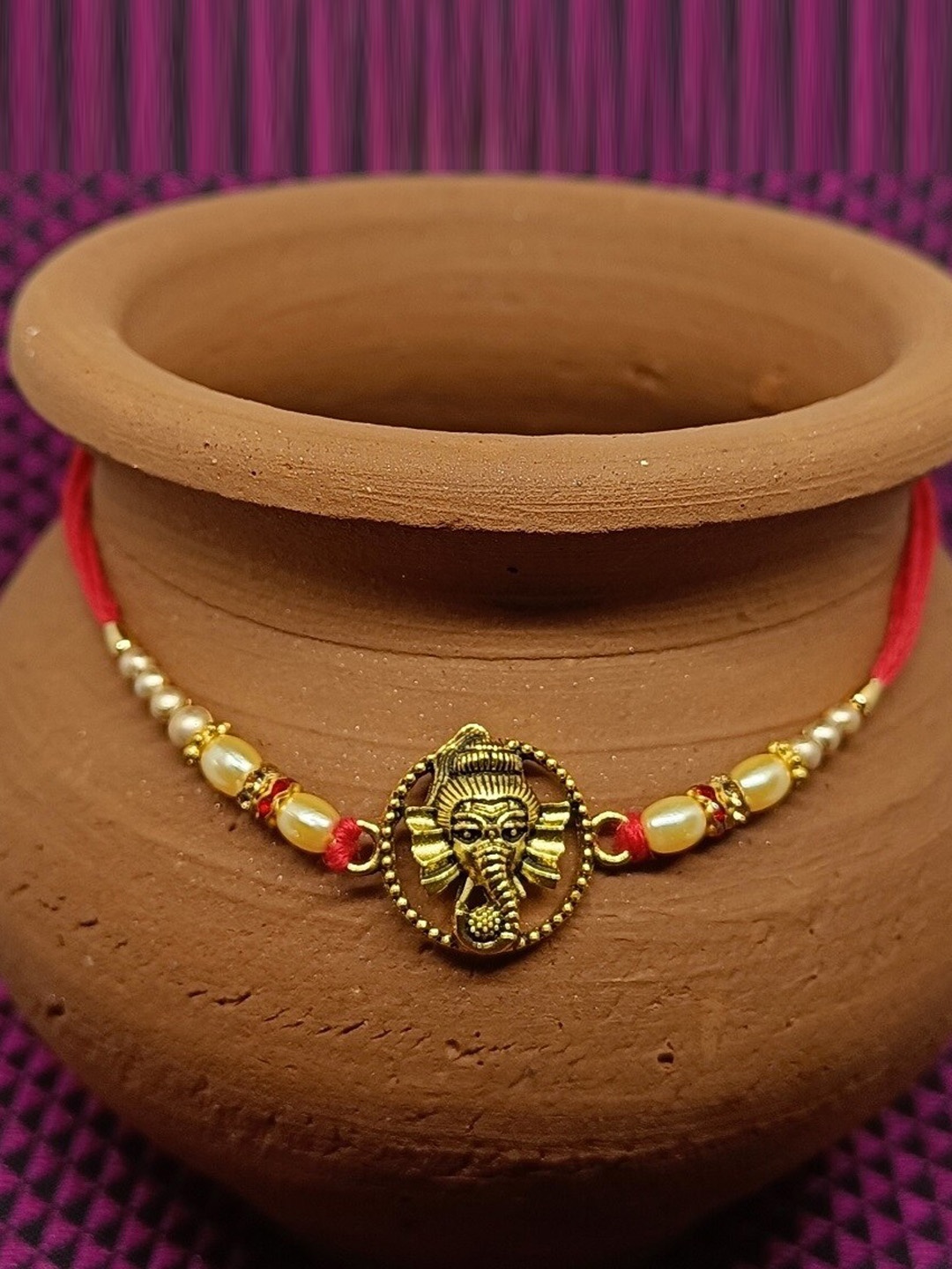 

Vighnaharta Boys Rhodium Plated Lord Ganesha Charm Tie-Up Rakhi, Gold