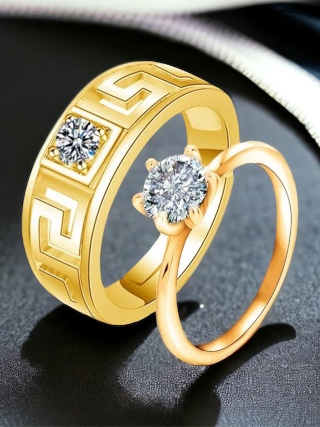 

MYKI Unisex Set Of 2 Gold-Plated CZ-Studded Couple Adjustable Finger Rings