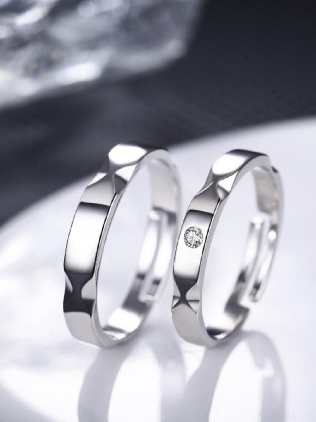 

MYKI Unisex Set Of 2 Silver-Plated CZ-Studded Couple Adjustable Finger Rings