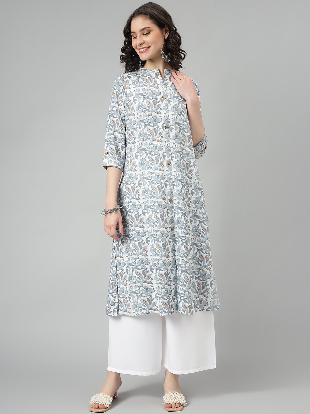 

SAABHI Floral Printed A-Line Kurta, Grey