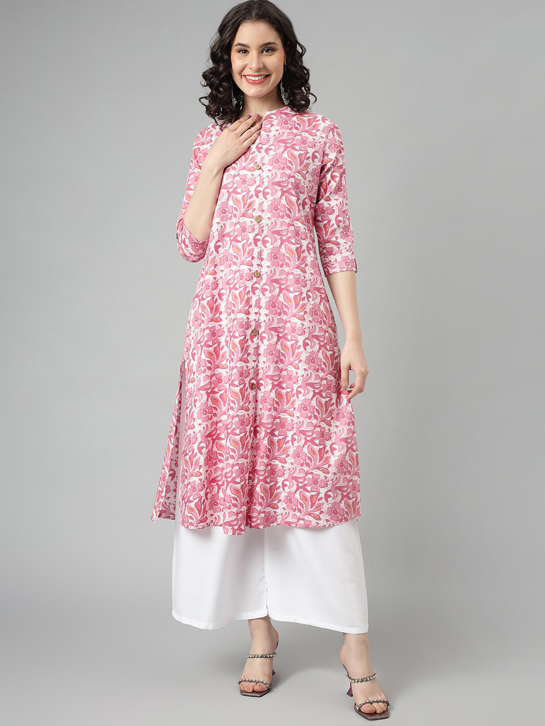 

SAABHI Floral Printed A-Line Kurta, Pink