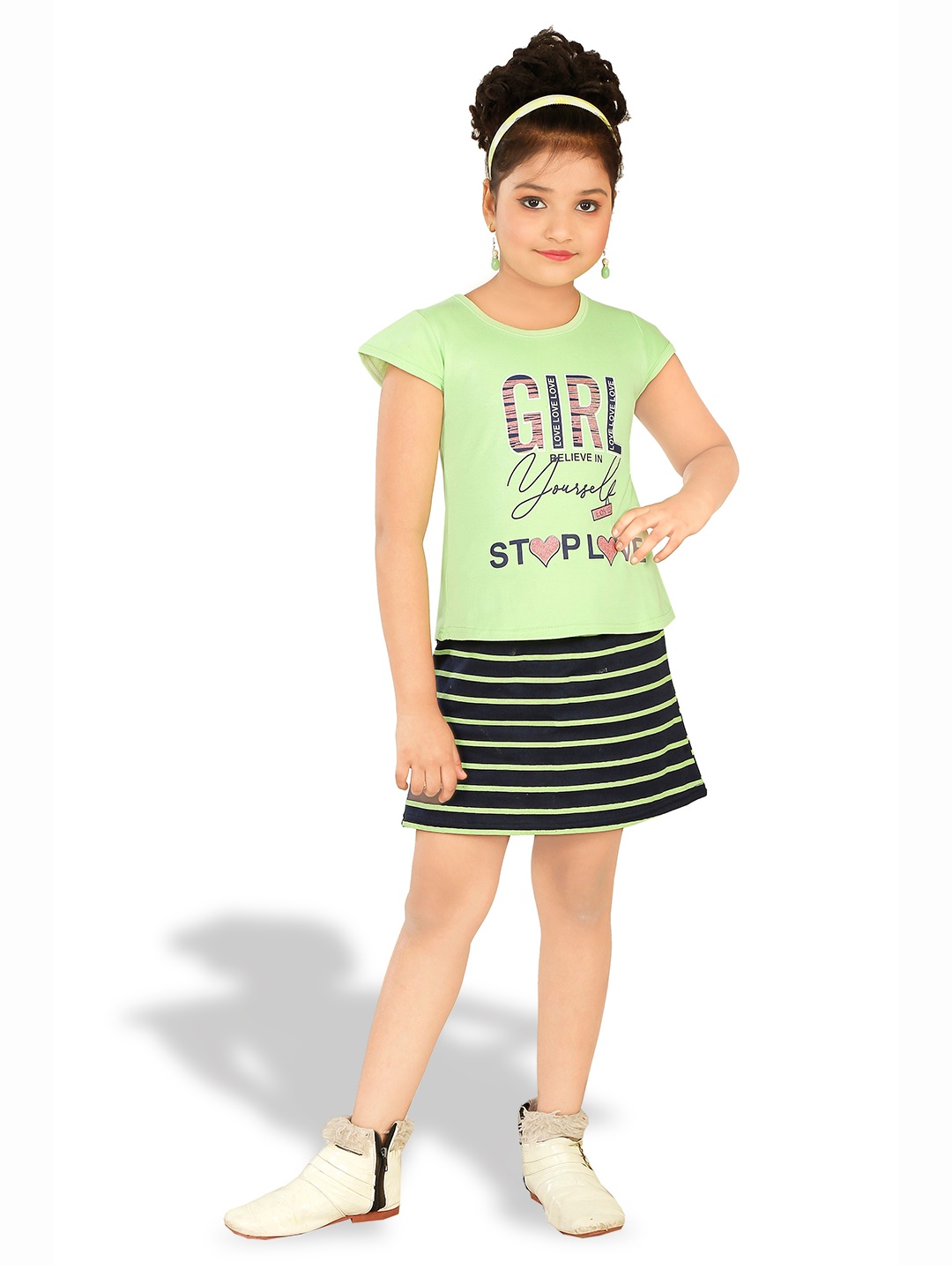 

BAESD Girls Typography Printed T-shirt With Skirt, Green