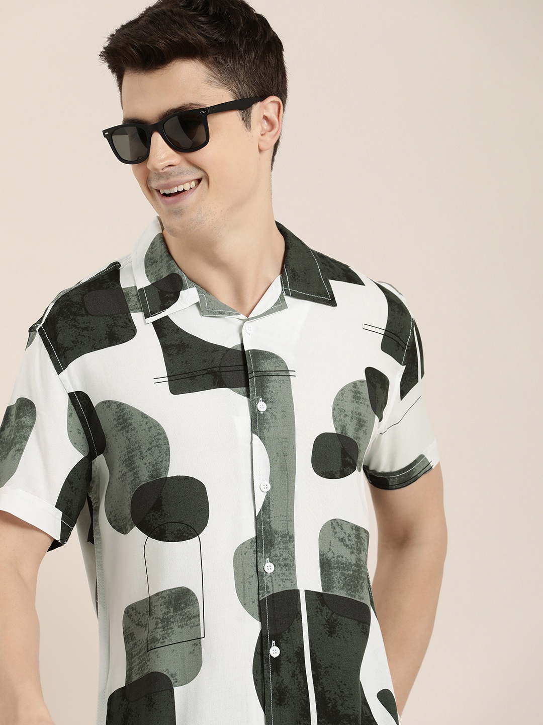 

HERE&NOW Men Slim Fit Opaque Printed Casual Shirt, Grey