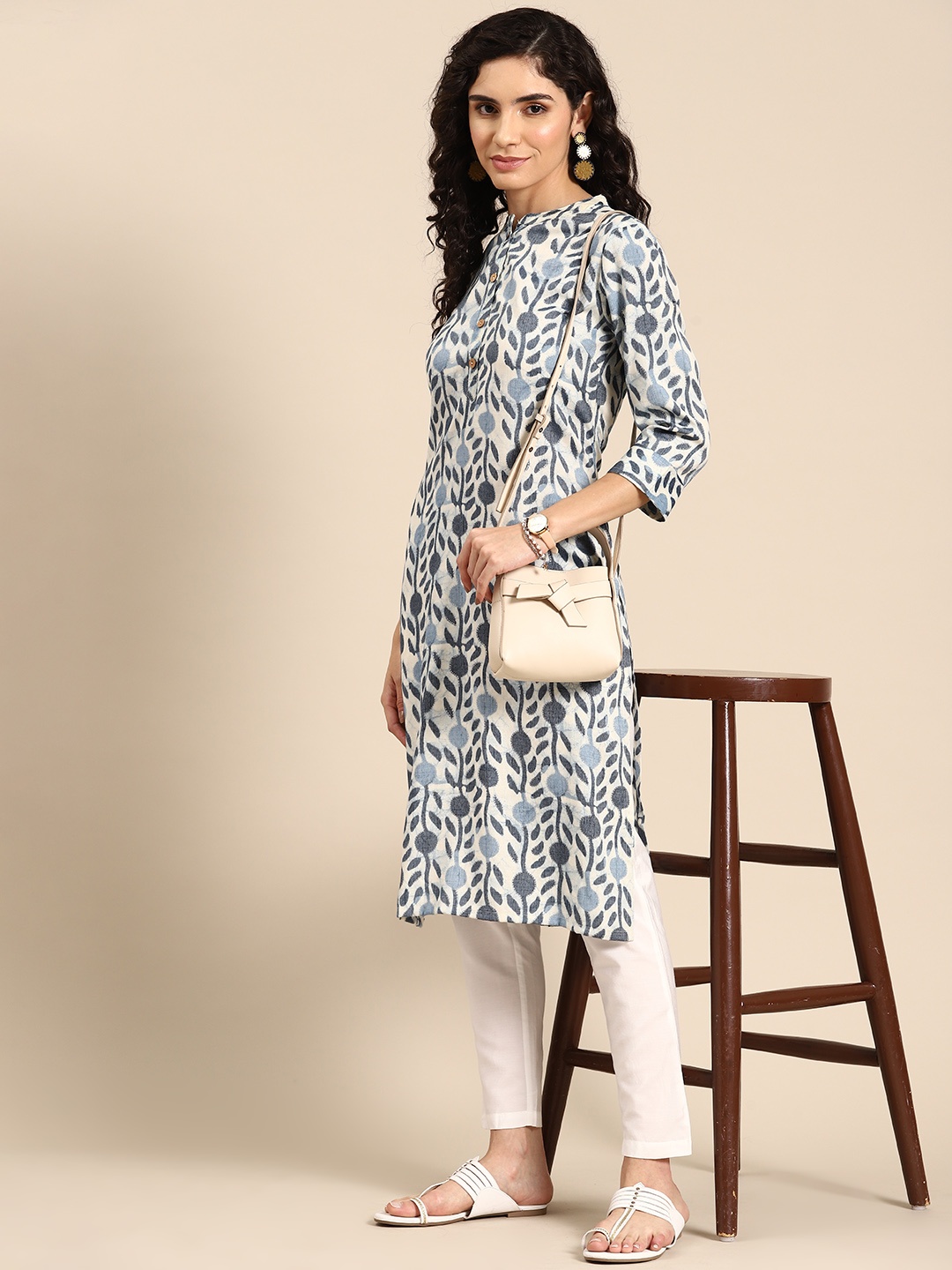 

Anouk Women Ethnic Motifs Printed Kurta, Off white